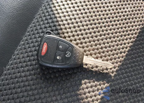 2016 Jeep Compass Latitude из США, поврежденный, VIN 1C4NJDEB6GD759310